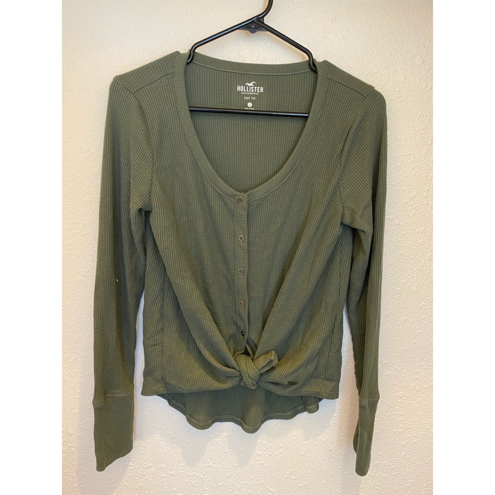 Hollister Button Down Thermal